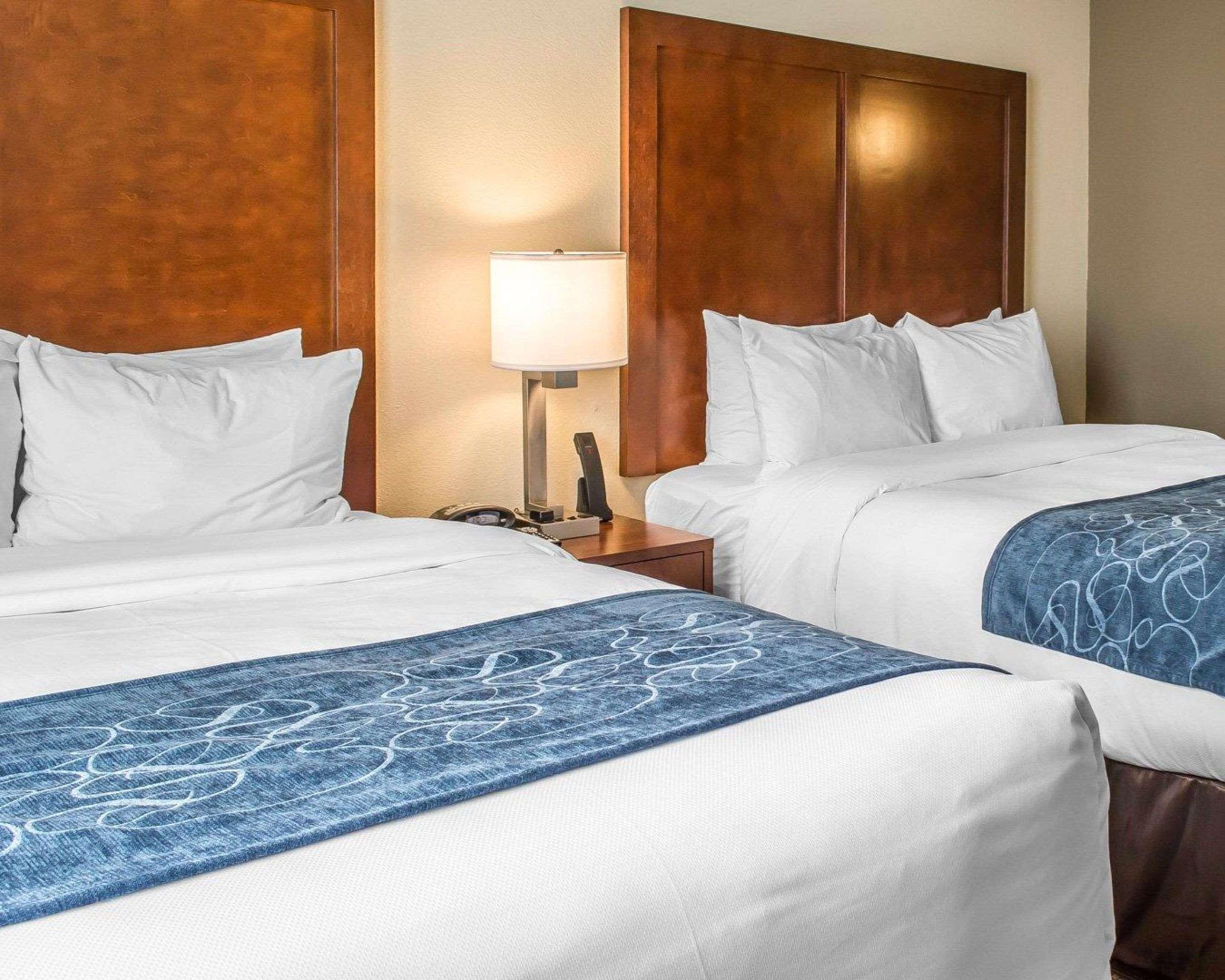 Comfort Suites Near Potomac Mills Woodbridge Eksteriør billede