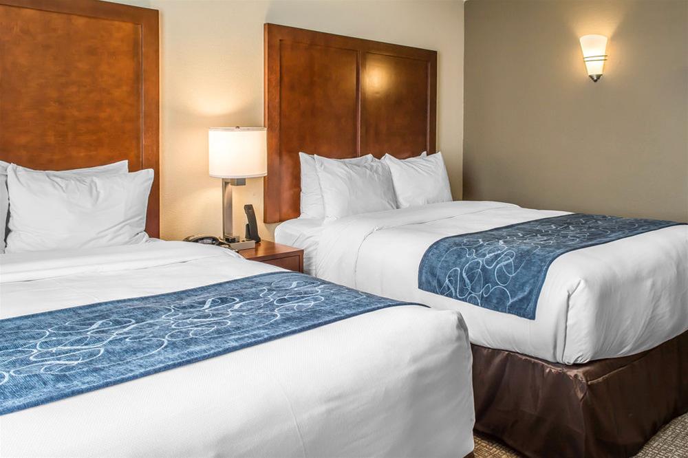Comfort Suites Near Potomac Mills Woodbridge Eksteriør billede