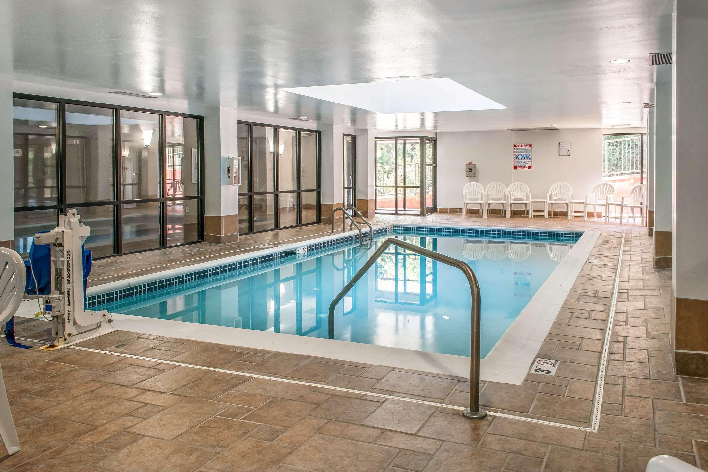 Comfort Suites Near Potomac Mills Woodbridge Eksteriør billede