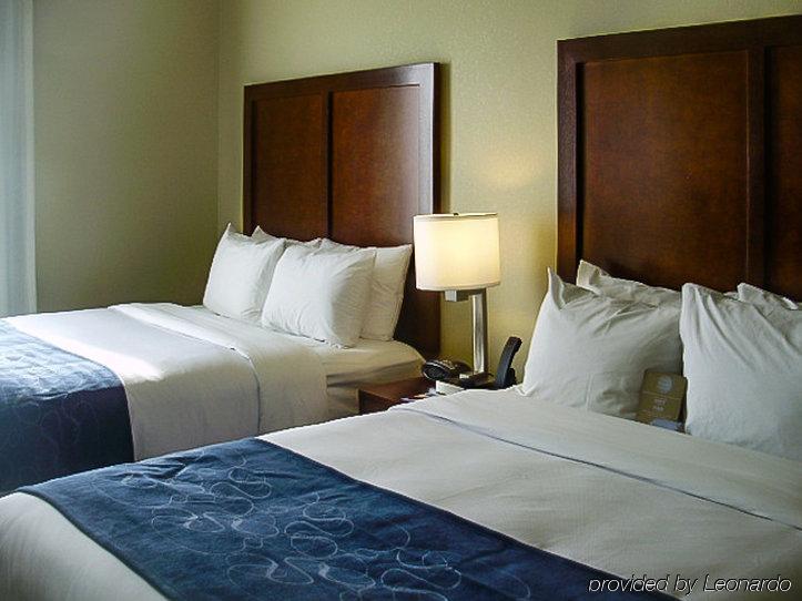 Comfort Suites Near Potomac Mills Woodbridge Eksteriør billede