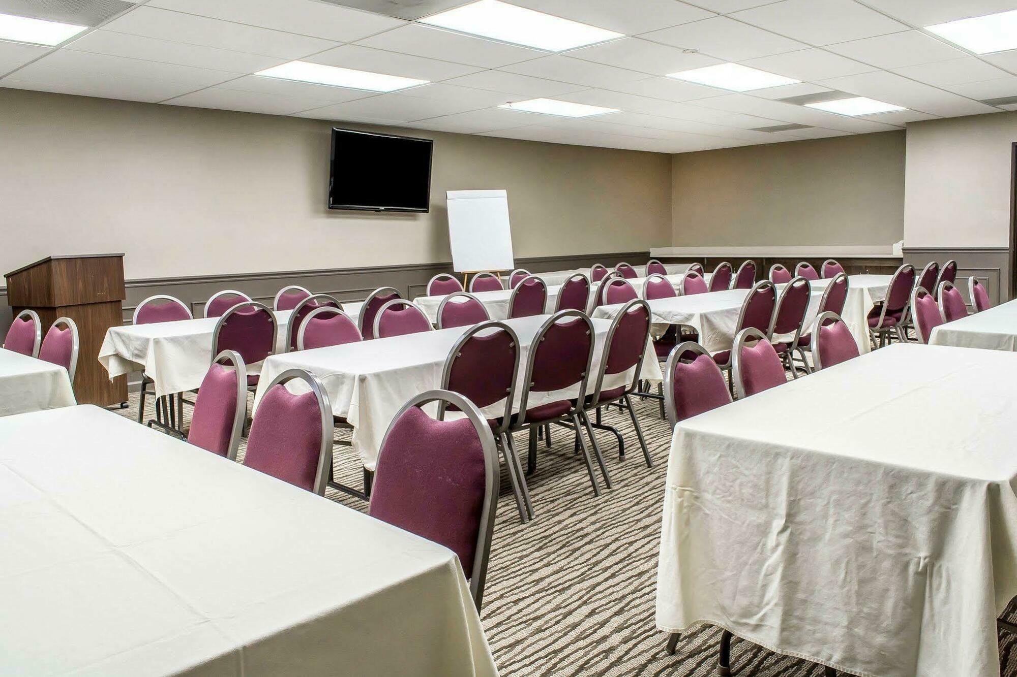 Comfort Suites Near Potomac Mills Woodbridge Eksteriør billede
